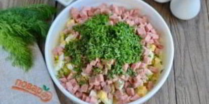 Шаг 6: окрошки с колбасой