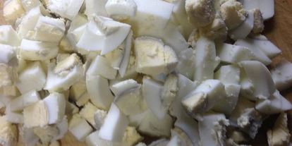 Шаг 4: окрошки с куриной грудкой и помидорами