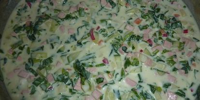 Шаг 7: окрошки с редисом и шпинатом