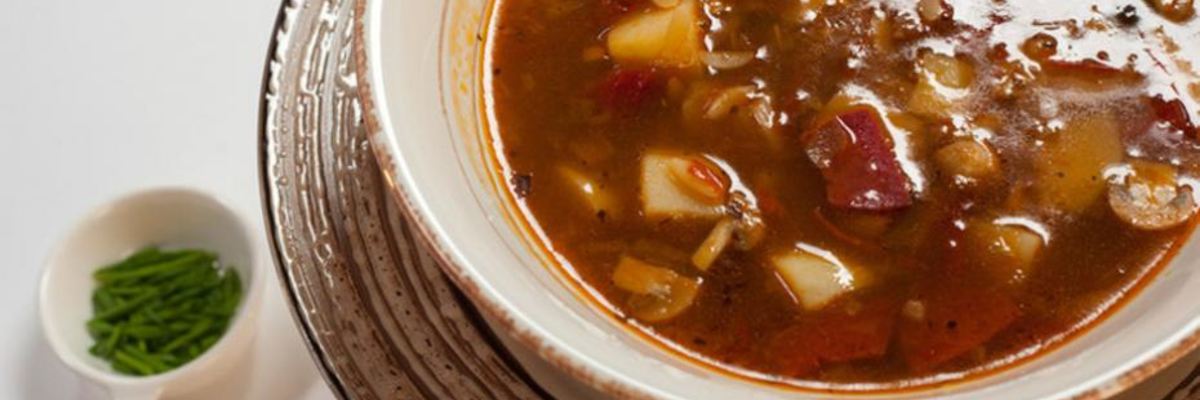 Рецепт Минестроне с грибами и колбасками чорисо