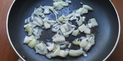 Шаг 1: овощного супа с шампиньонами и вермишелью