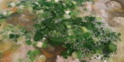 Шаг 9: супа с куриными фрикадельками и овощами