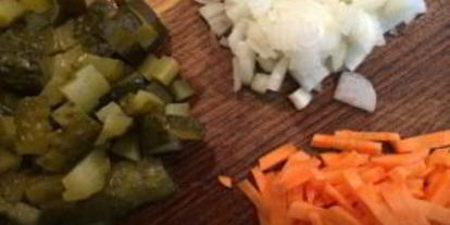 Шаг 2: рассольника с говядиной и перловкой