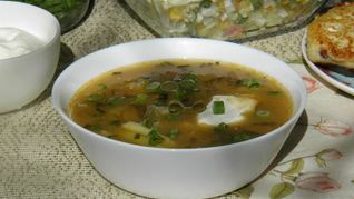 Рецепт Рассольника с копченой колбасой и перловкой