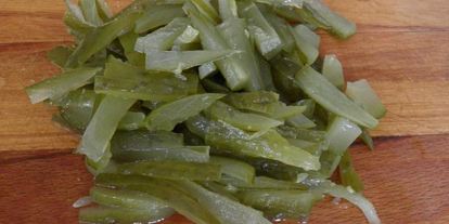 Шаг 5: рассольника с копченой колбасой и перловкой