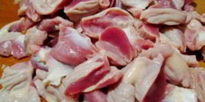 Шаг 1: рассольника с куриными сердечками