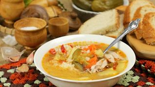 Рецепт Рассольника с курицей и рисом