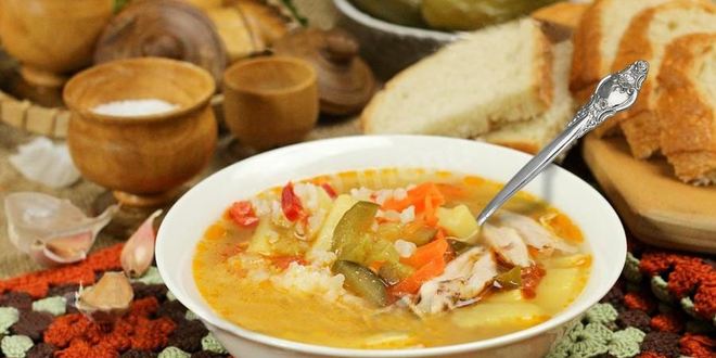 Рецепт Рассольника с курицей и рисом