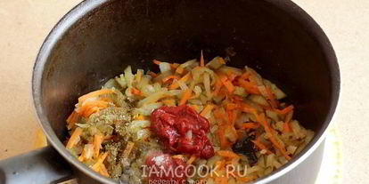 Шаг 8: рассольника с томатом, перловкой и солеными огурцами