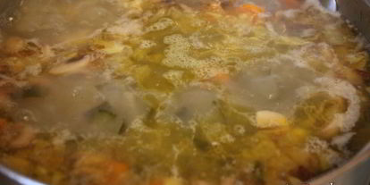 Шаг 5: вкуснейшего рассольника с шампиньонами на говяжьем бульоне