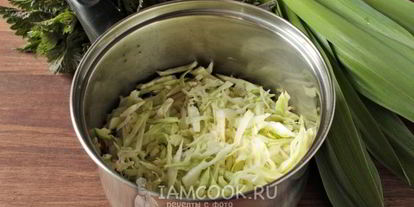 Шаг 4: постных зеленых щей с крапивой и китайским чесноком