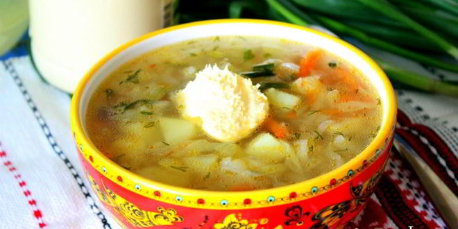 Рецепт Щей из молодой капусты на курином бульоне