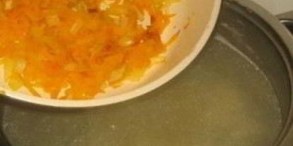 Шаг 6: щей из щавеля с курицей