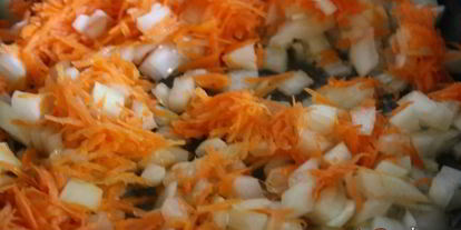 Шаг 4: щей из свежей и квашеной капусты на курином бульоне