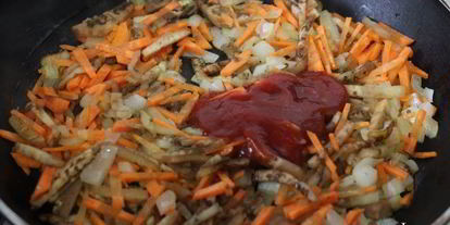 Шаг 3: щей из свежей капусты с баклажанами