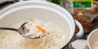 Шаг 3: щей с квашеной капустой