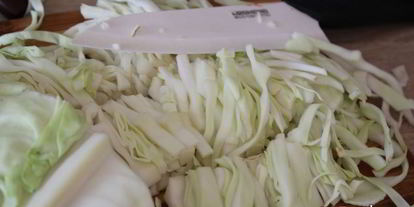 Шаг 2: щей с мангольдом на курином бульоне