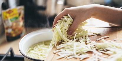 Шаг 2: щей с опятами