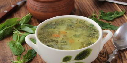 Шаг 8: зеленых щей с крапивой и щавелем