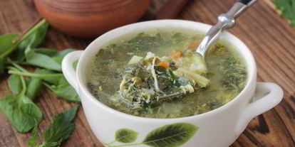 Шаг 10: зеленых щей с крапивой и щавелем