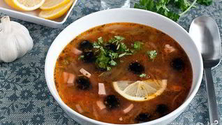 Рецепт Солянки мясной классической