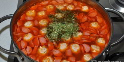 Шаг 5: солянки с фрикадельками и фасолью