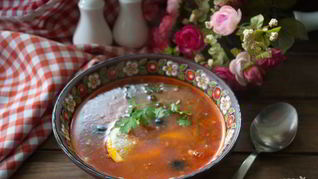 Рецепт Солянки с колбасой