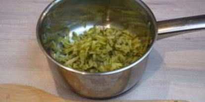 Шаг 1: солянки с колбасой