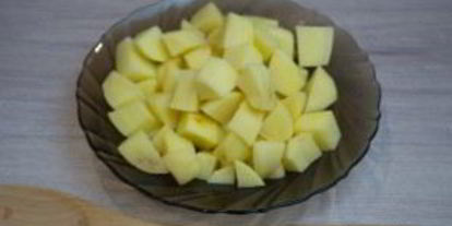 Шаг 2: солянки с колбасой