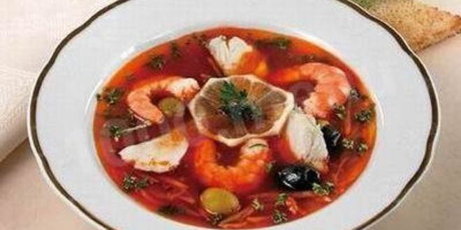 Рецепт солянки с креветками