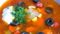 Рецепт Солянки с лимоном и оливками