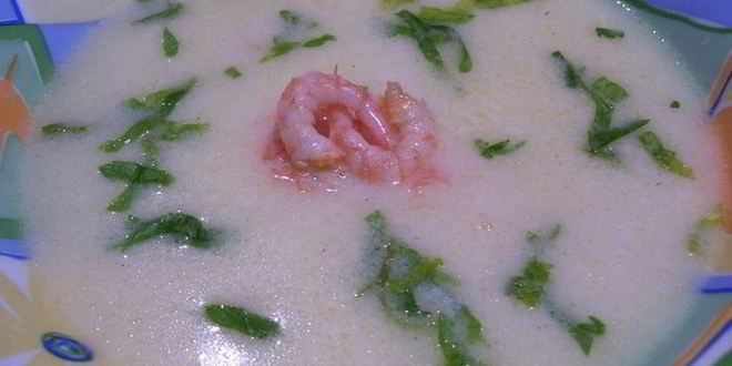 Рецепт Средиземноморского сливочного супа с креветками