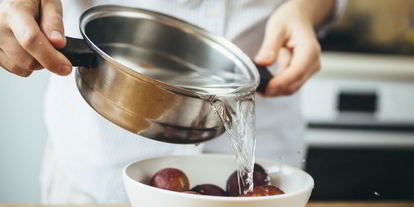 Шаг 2: харчо по-грузински со сливами