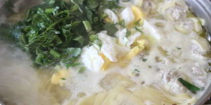 Шаг 4: супа-лапши с фрикадельками и яйцом