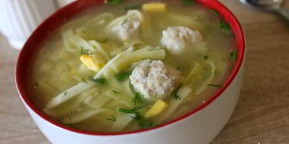 Шаг 6: супа-лапши с фрикадельками и яйцом