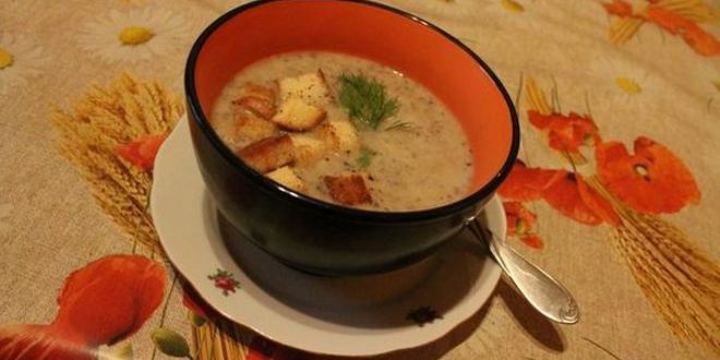 Рецепт грибного супа-пюре декабрьского вечер