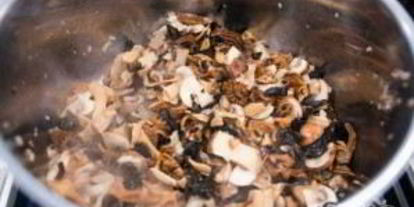 Шаг 1: супа-пюре грибного