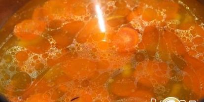 Шаг 3: супа пюре из горошка с хрустящим луком и паприкой