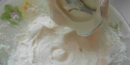 Шаг 3: супа-пюре из кабачка с творожным кремом