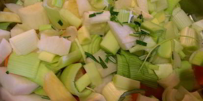 Шаг 3: супа-пюре из корнеплодов с имбирем и розмарином