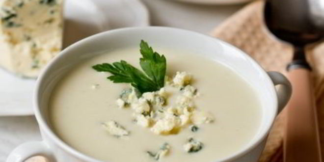 Рецепт супа-пюре из корневого сельдерея с голубым сыром