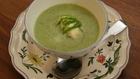 Рецепт Супа-пюре из спаржи с клецками из феты