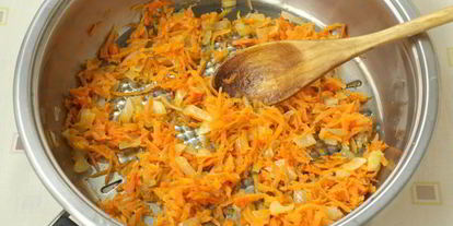 Шаг 2: супа с морской капустой и зеленым горошком