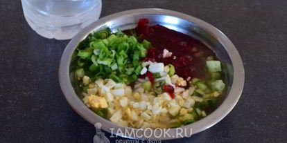 Шаг 9: свекольника из маринованной свеклы из банки