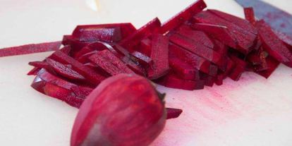 Шаг 8: свекольника холодного с ботвой