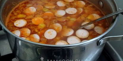 Шаг 11: свекольника с сосисками и сметаной