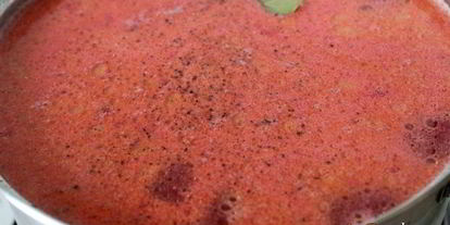 Шаг 6: свекольного супа со сметаной