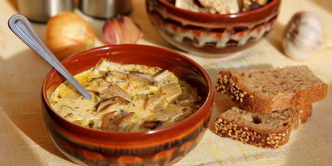 Рецепт сырного супа ны грибнома бульоне