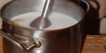 Шаг 2: сырного супа с беконом