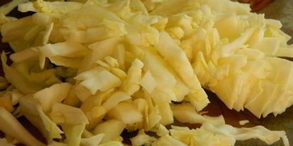 Шаг 2: сырного супа с горошком и капустой